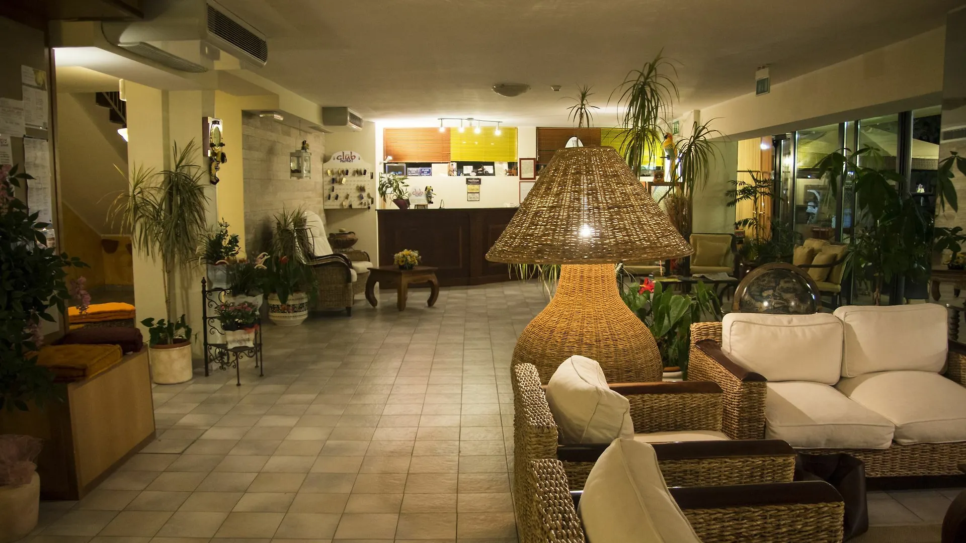 Hotel Club Misano Adriatico 3*,
